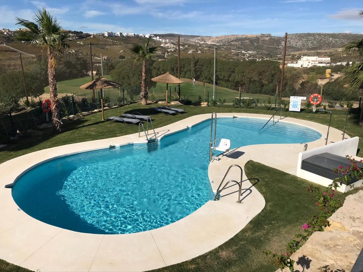 Lotus Marco Apartment Casares Exterior foto