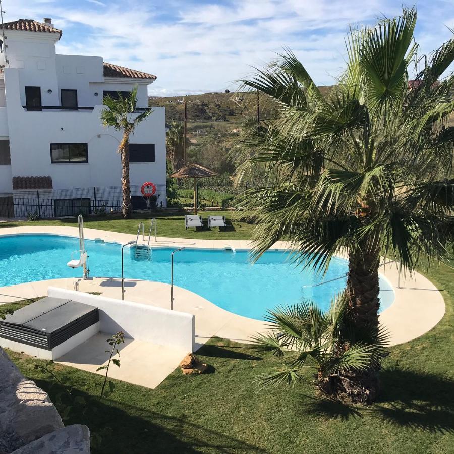 Lotus Marco Apartment Casares Exterior foto